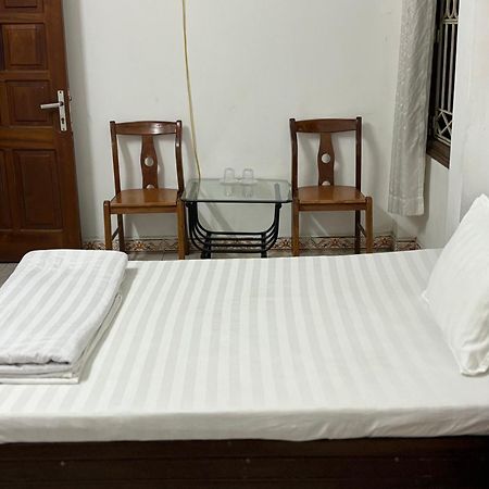 Nhà Nghỉ Thành Thu Hanoï Extérieur photo