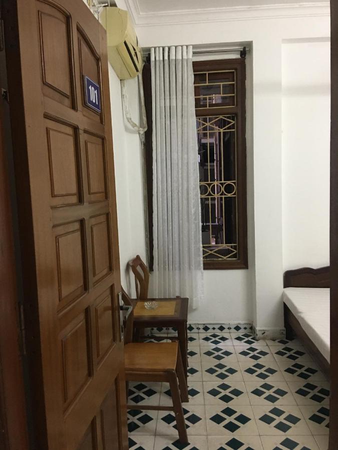 Nhà Nghỉ Thành Thu Hanoï Extérieur photo